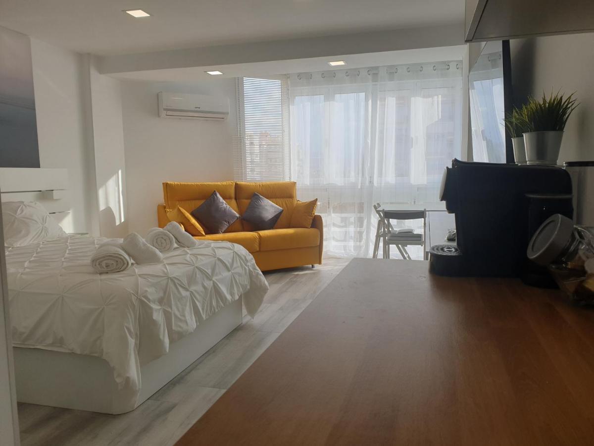 Estudio Amalfi Torre Del Mar Exterior foto